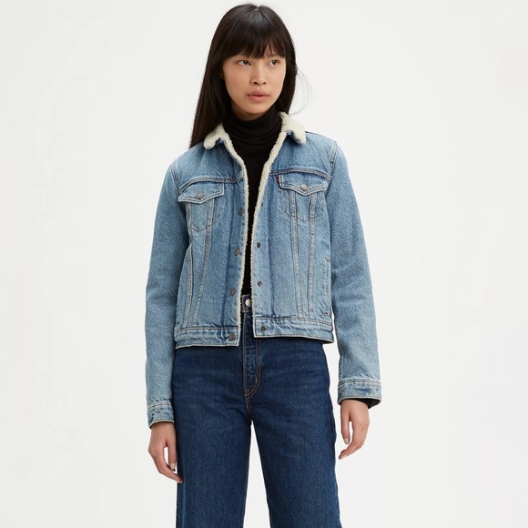 Original Sherpa Trucker Jacket - Picture 2 of 10